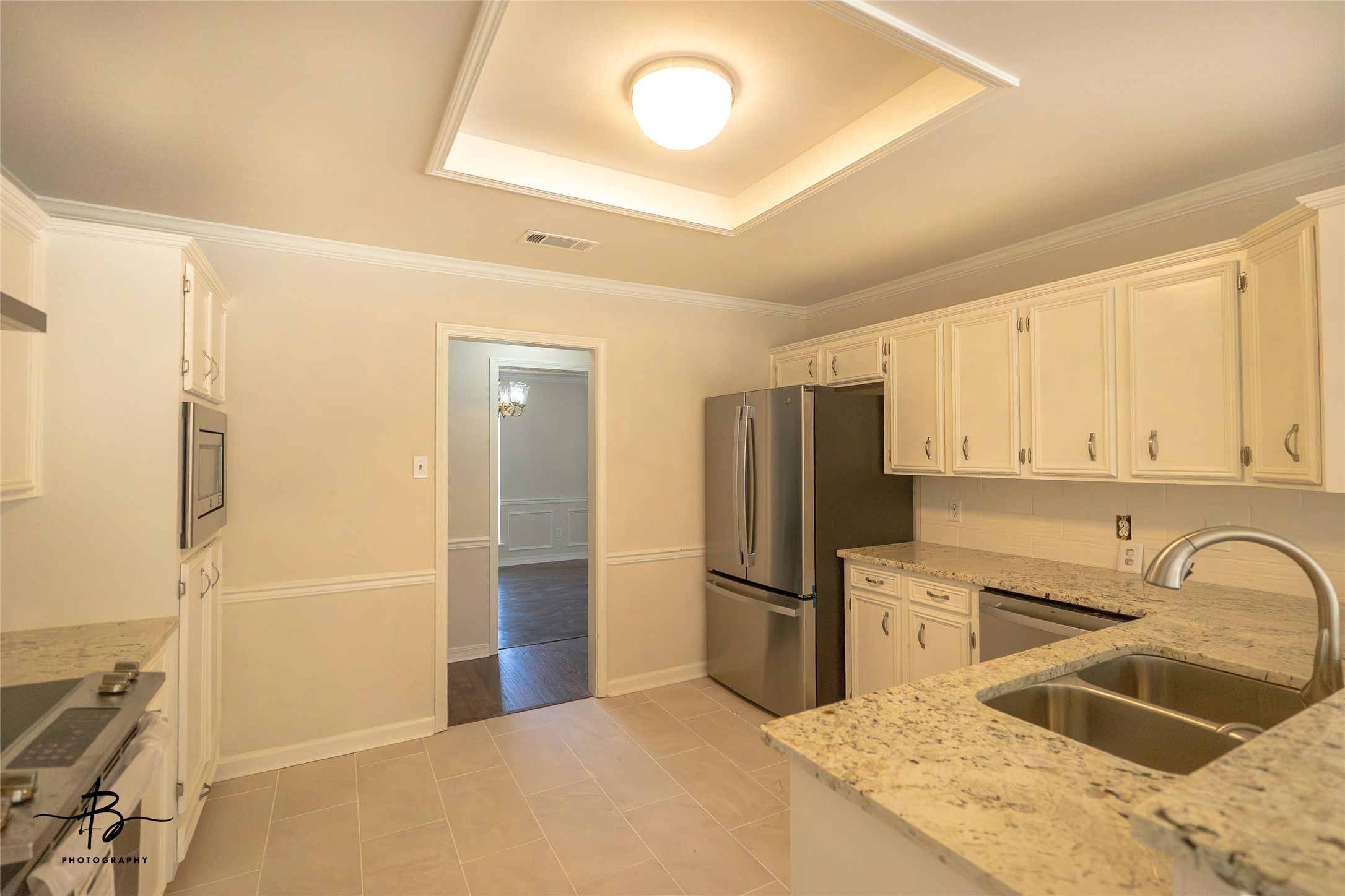 407 Ascot Court