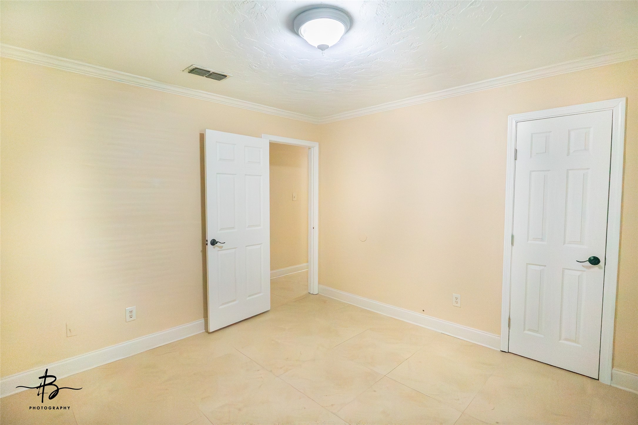 2408 Tilman Circle
