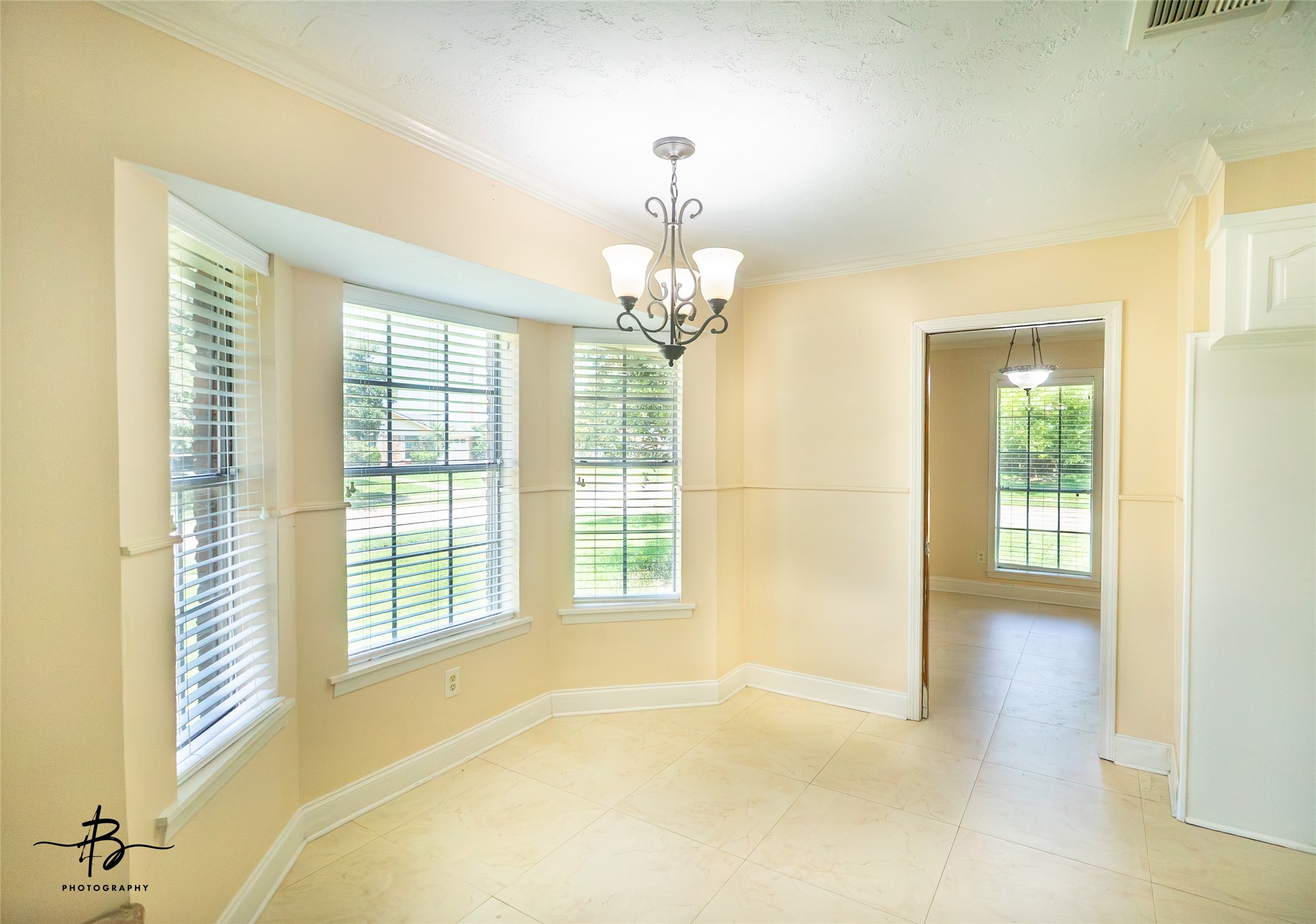 2408 Tilman Circle