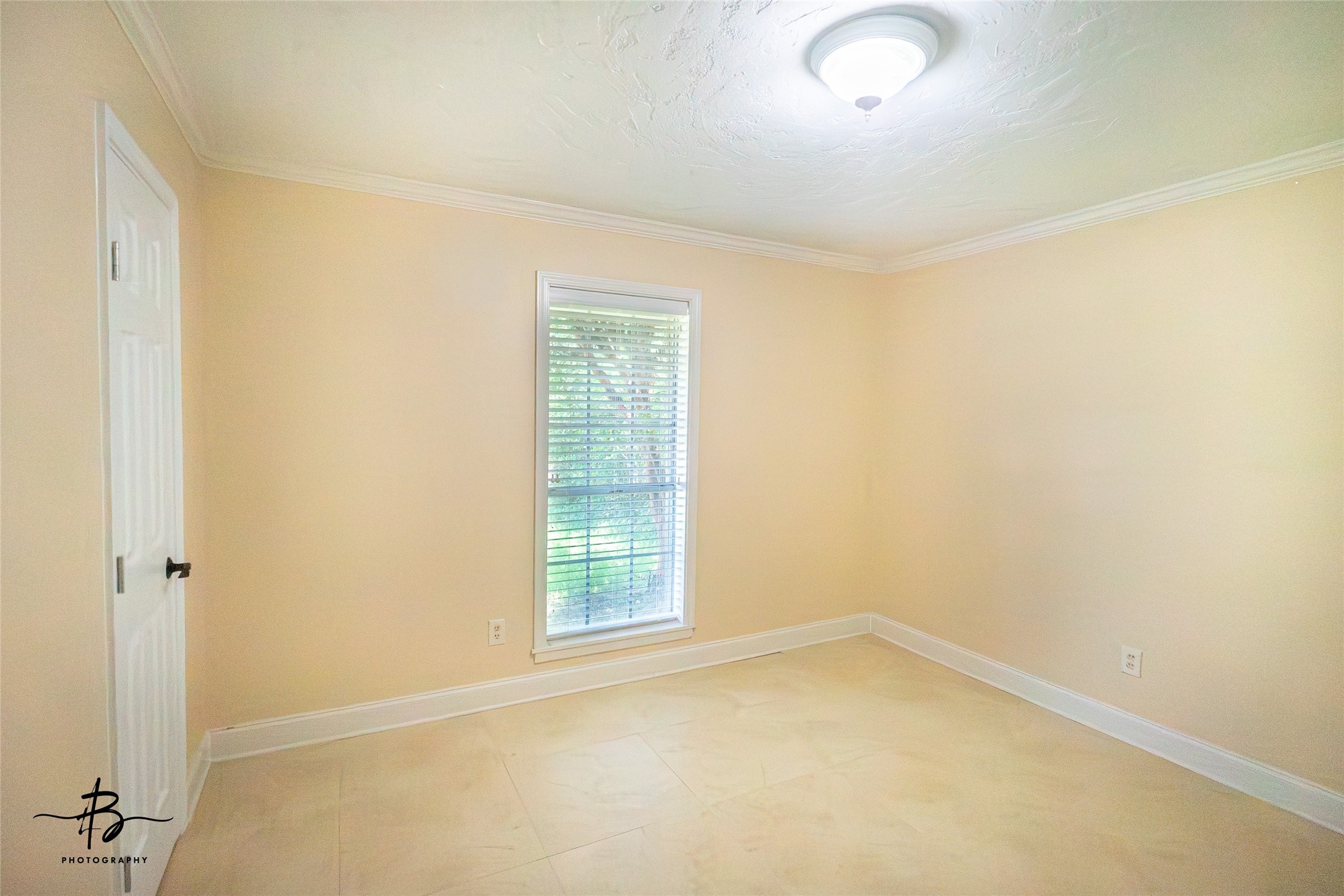 2408 Tilman Circle