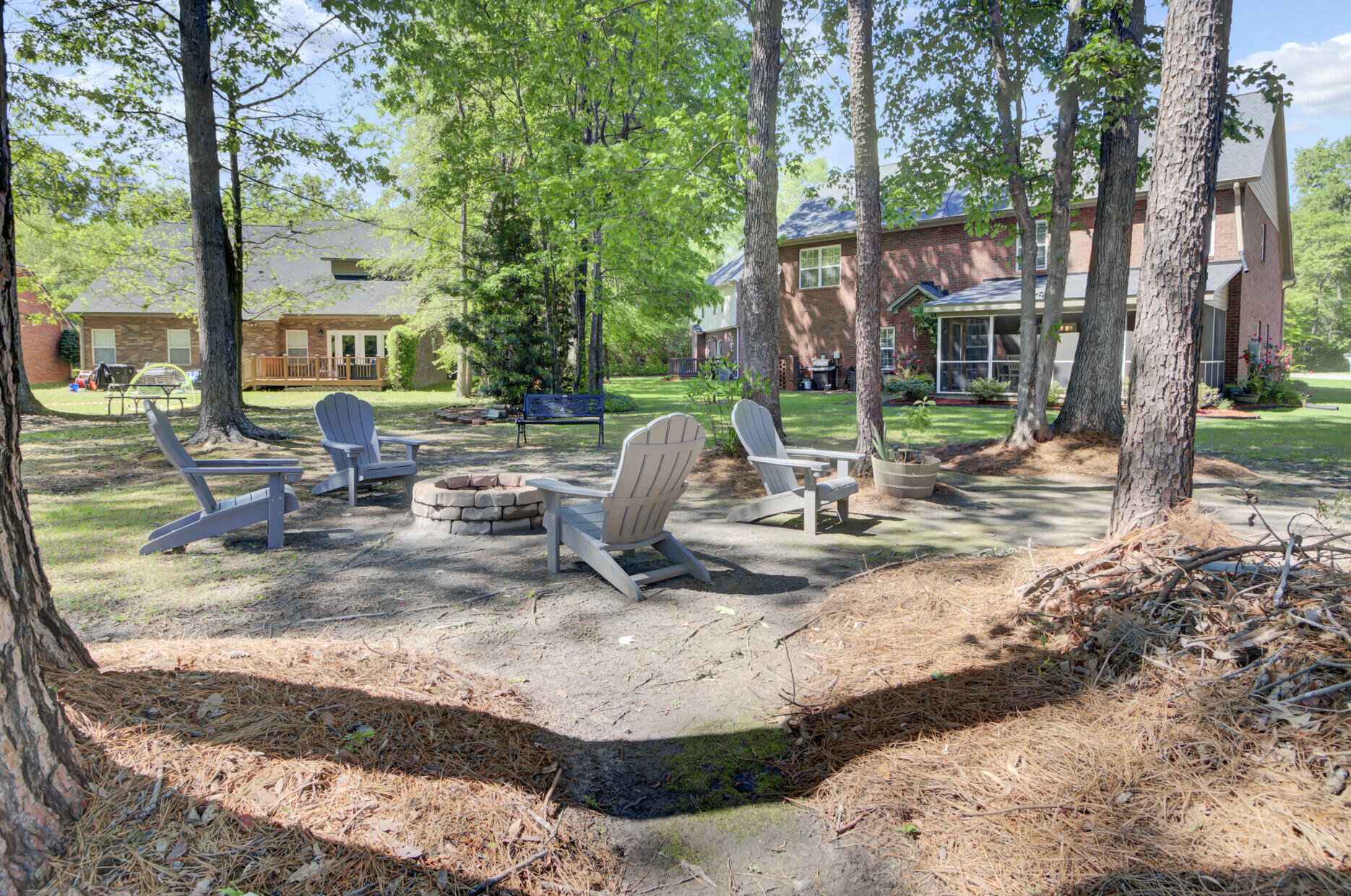 123 Dasharon Lane