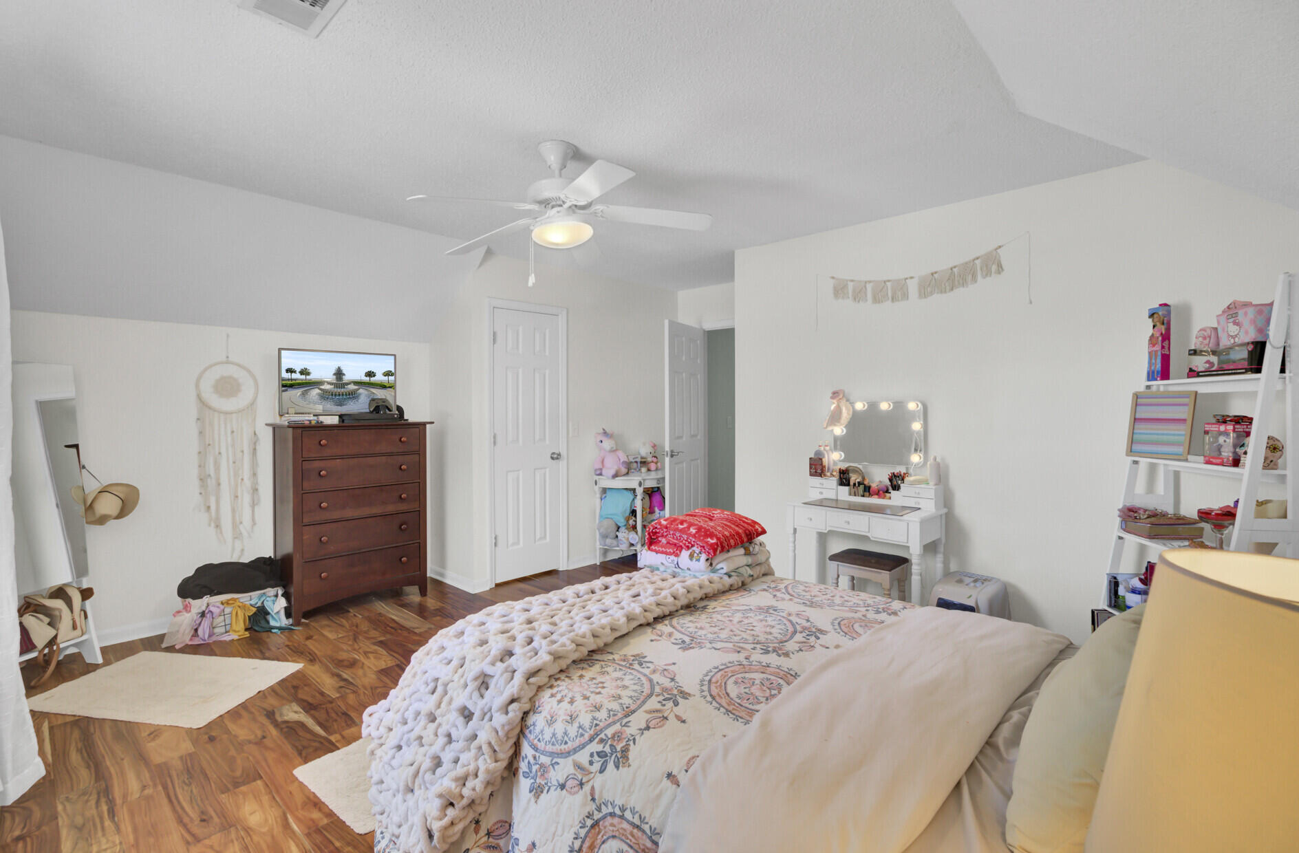 123 Dasharon Lane