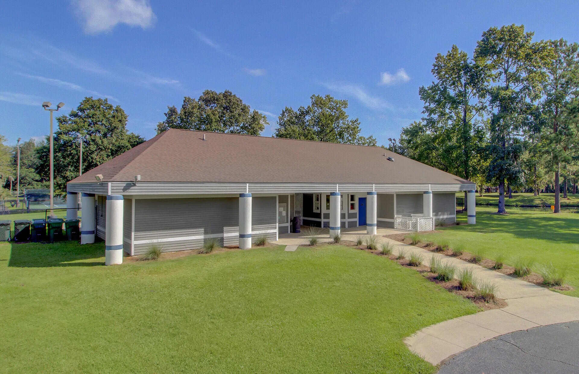 123 Dasharon Lane