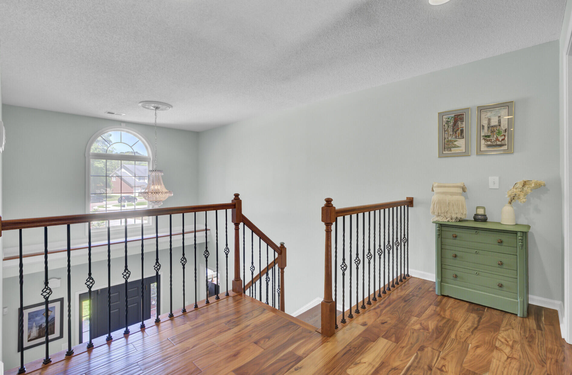 123 Dasharon Lane