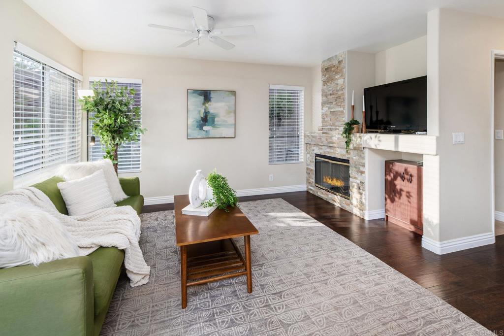 3362 Edgeview