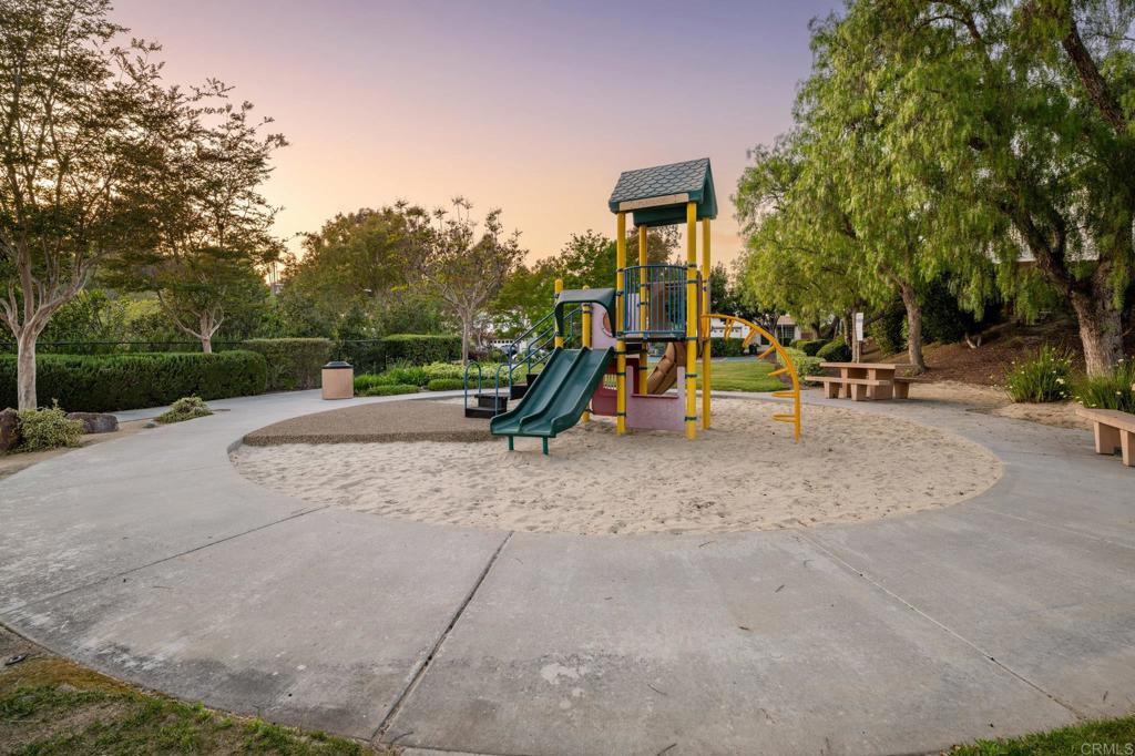 3362 Edgeview