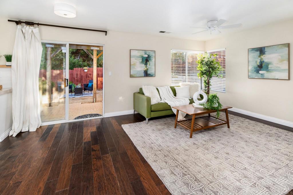 3362 Edgeview
