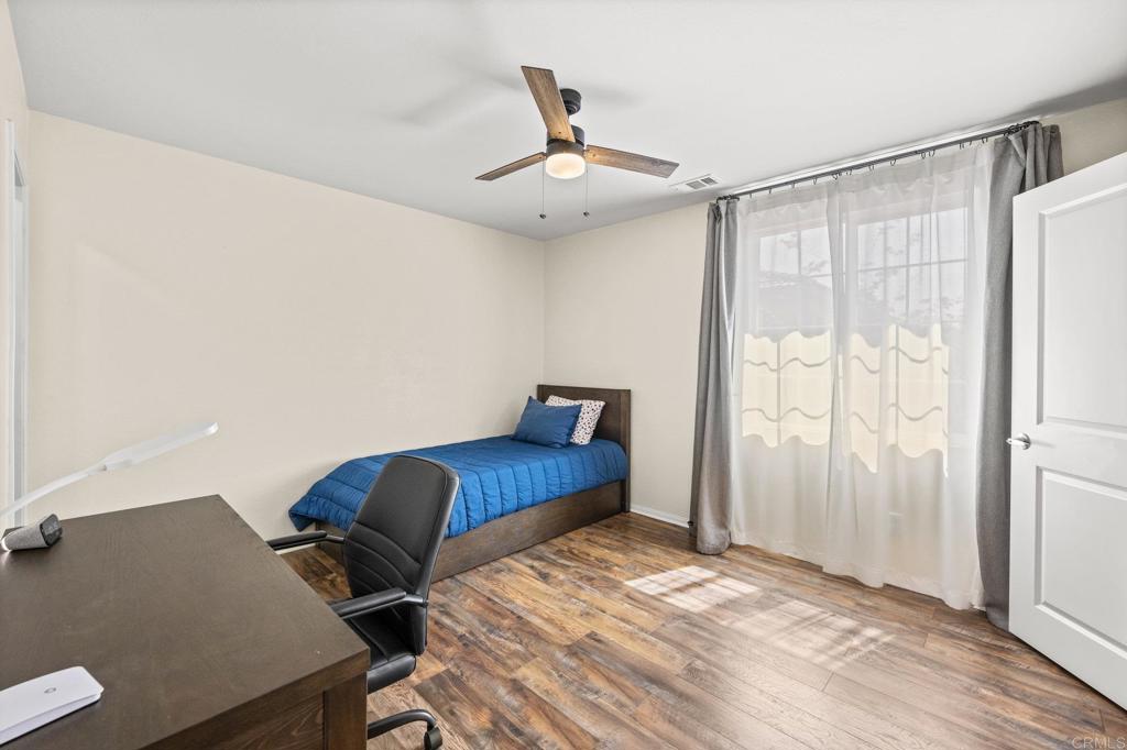 516 moonlight Drive