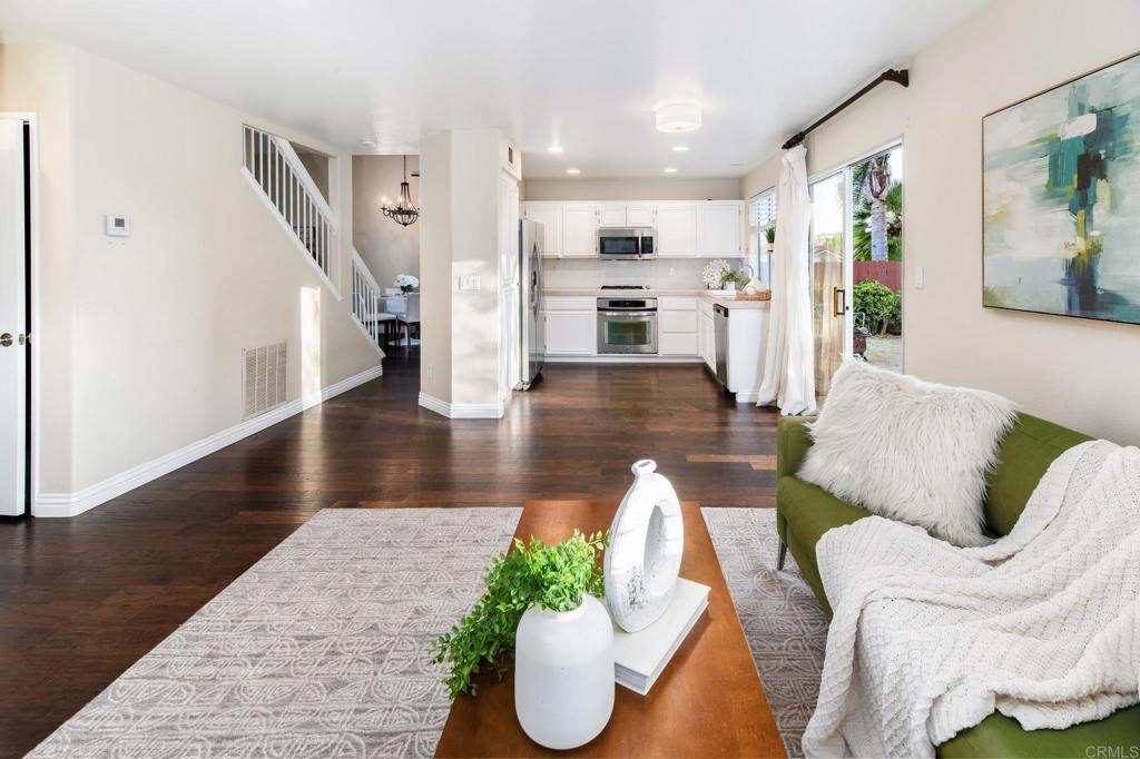 3362 Edgeview