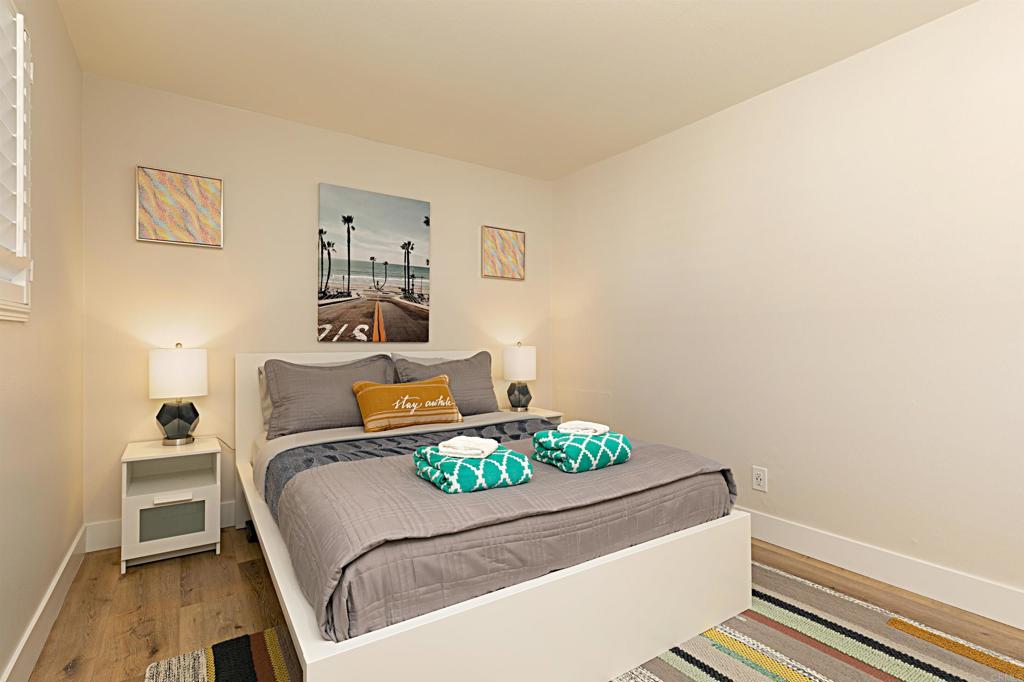 1202 N Pacific St 106B