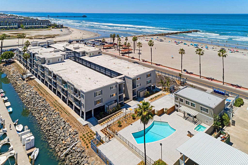 1202 N Pacific St 106B