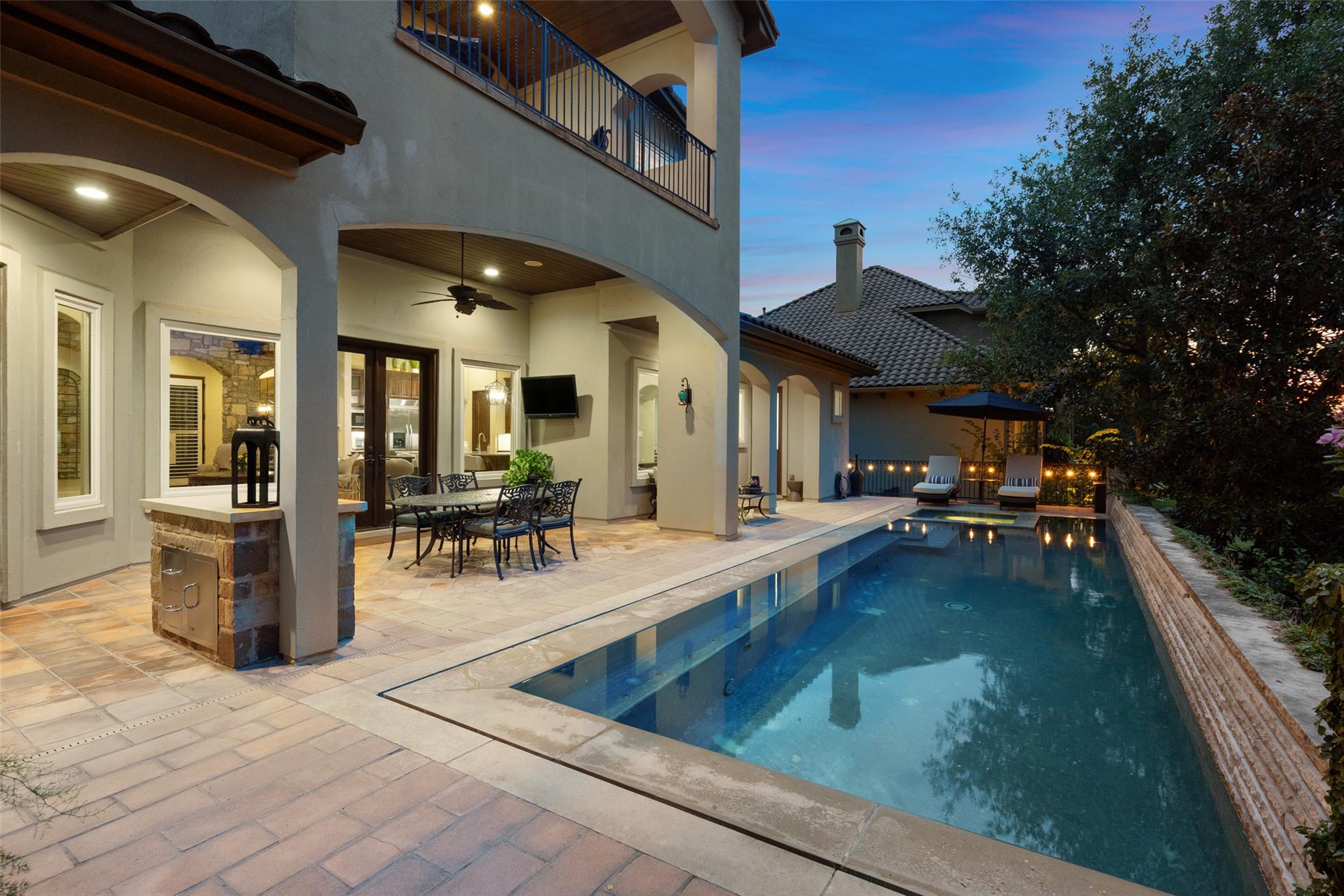 216 Golden Bear DR