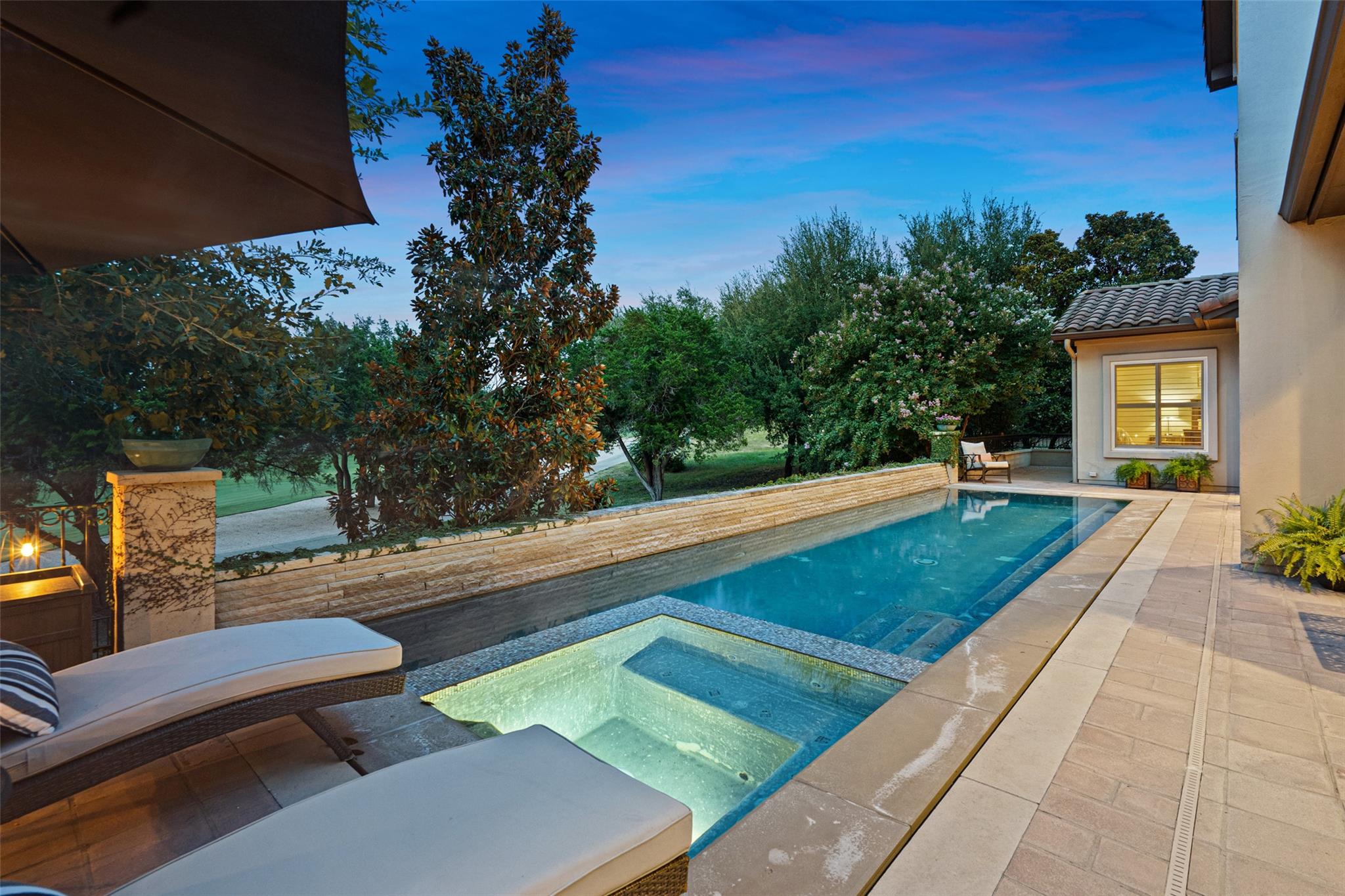 216 Golden Bear DR