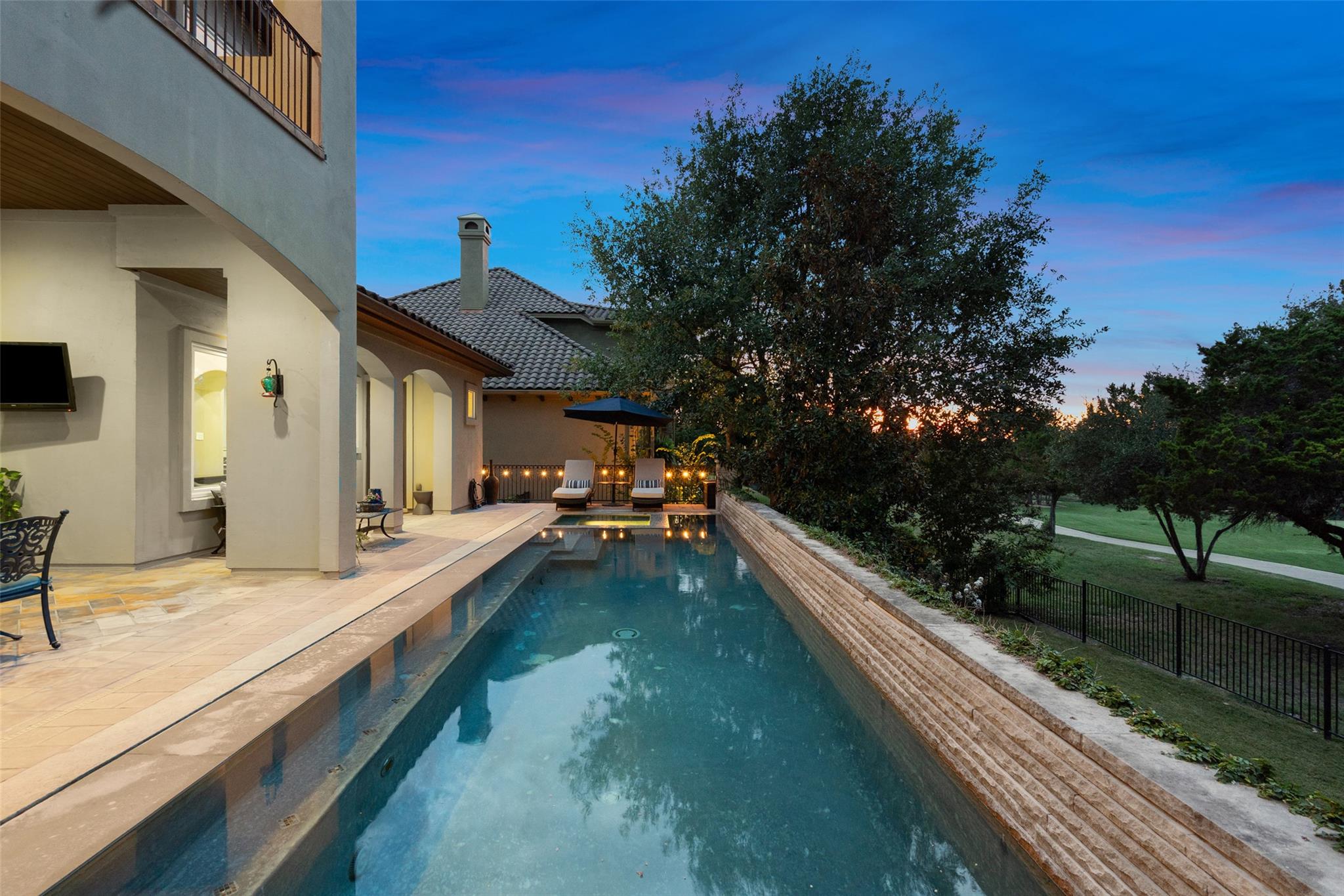 216 Golden Bear DR