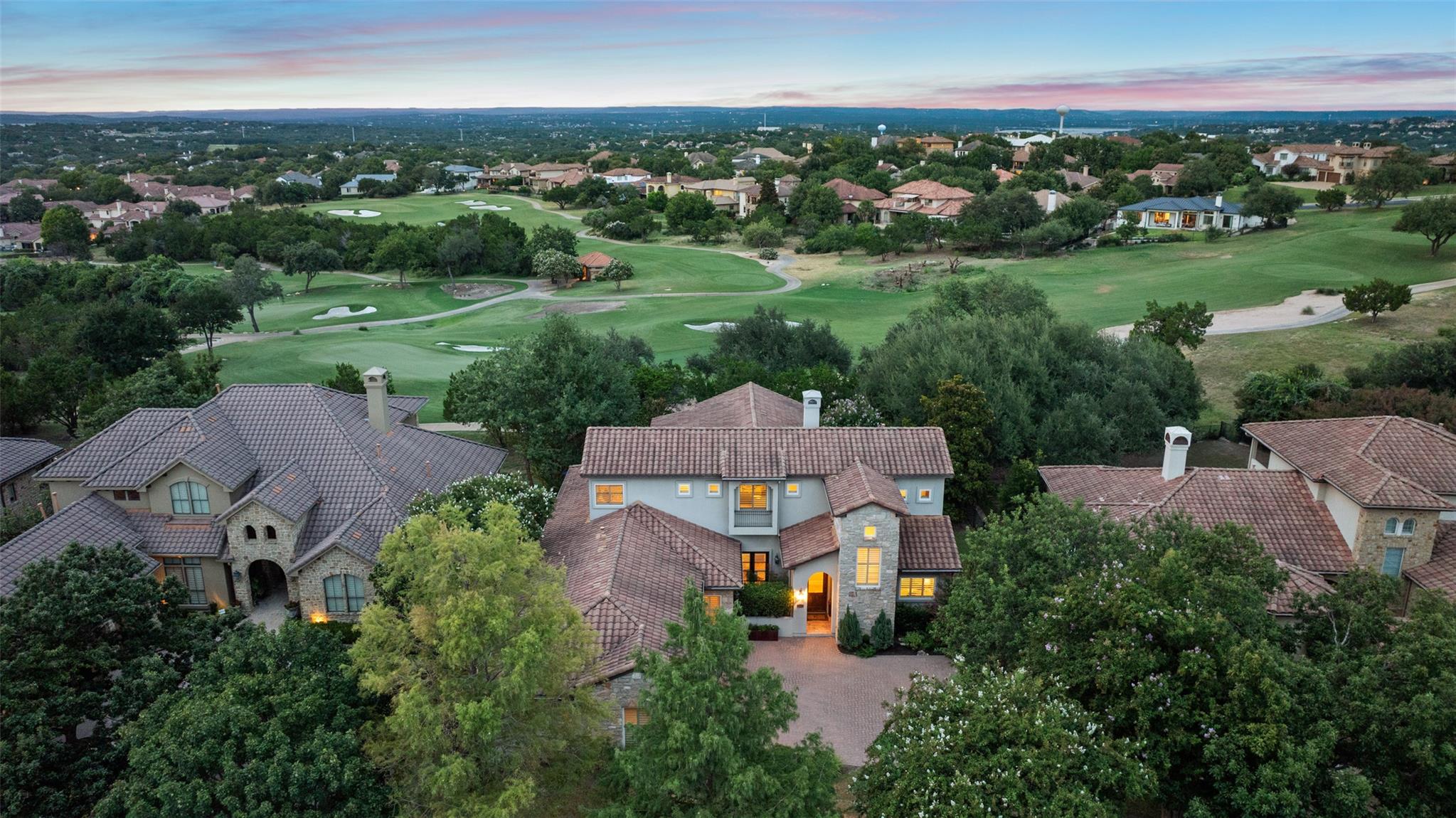 216 Golden Bear DR
