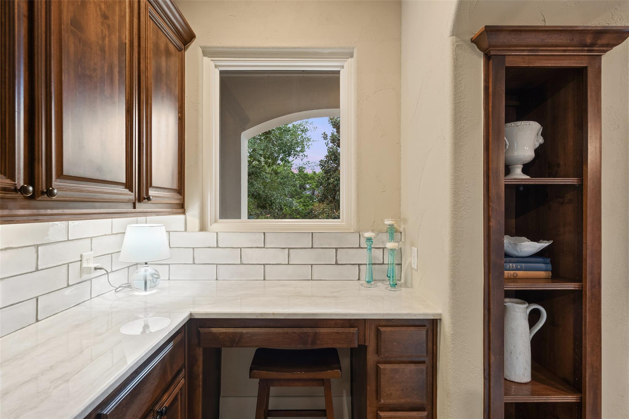 216 Golden Bear DR