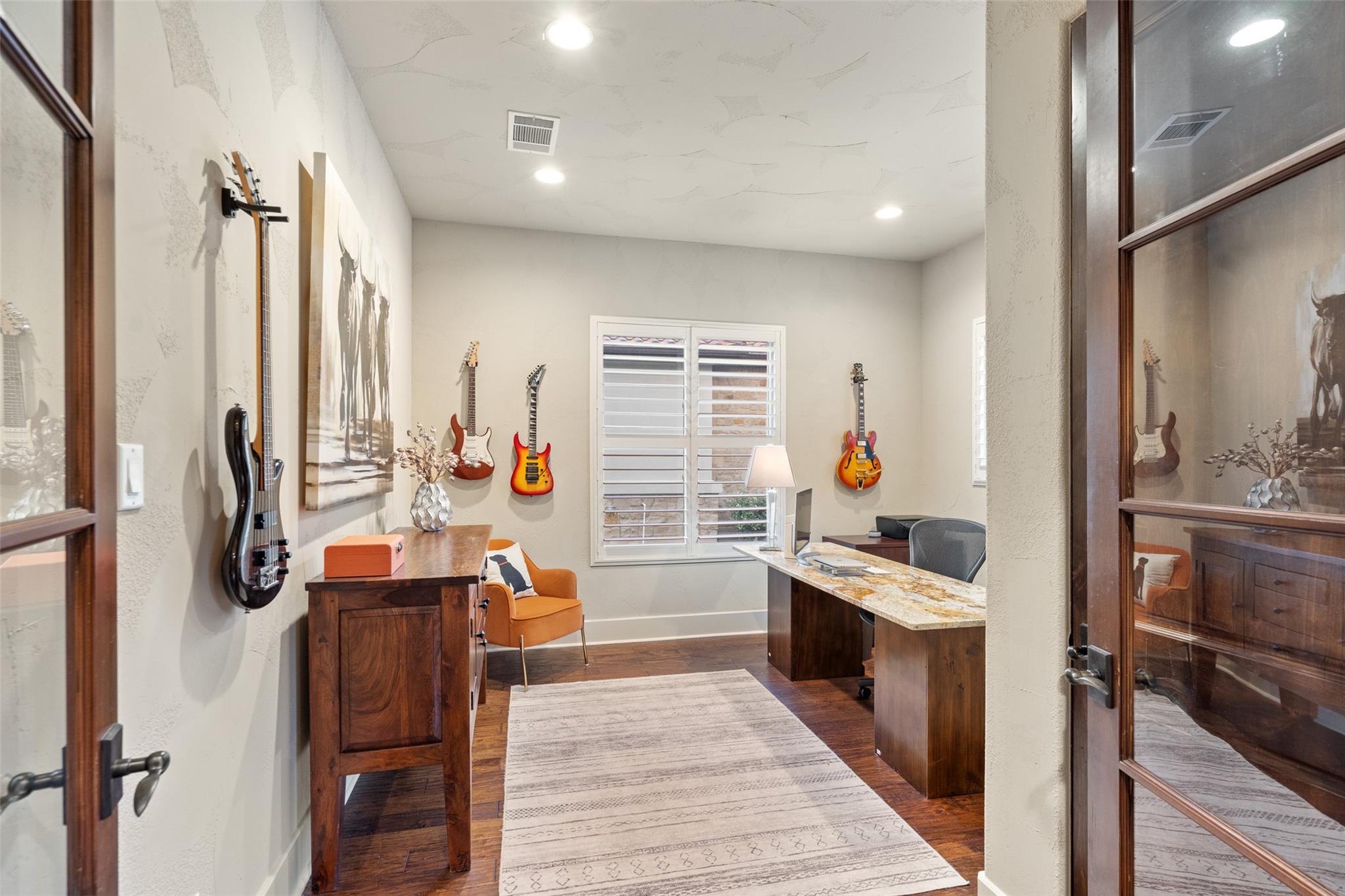 216 Golden Bear DR