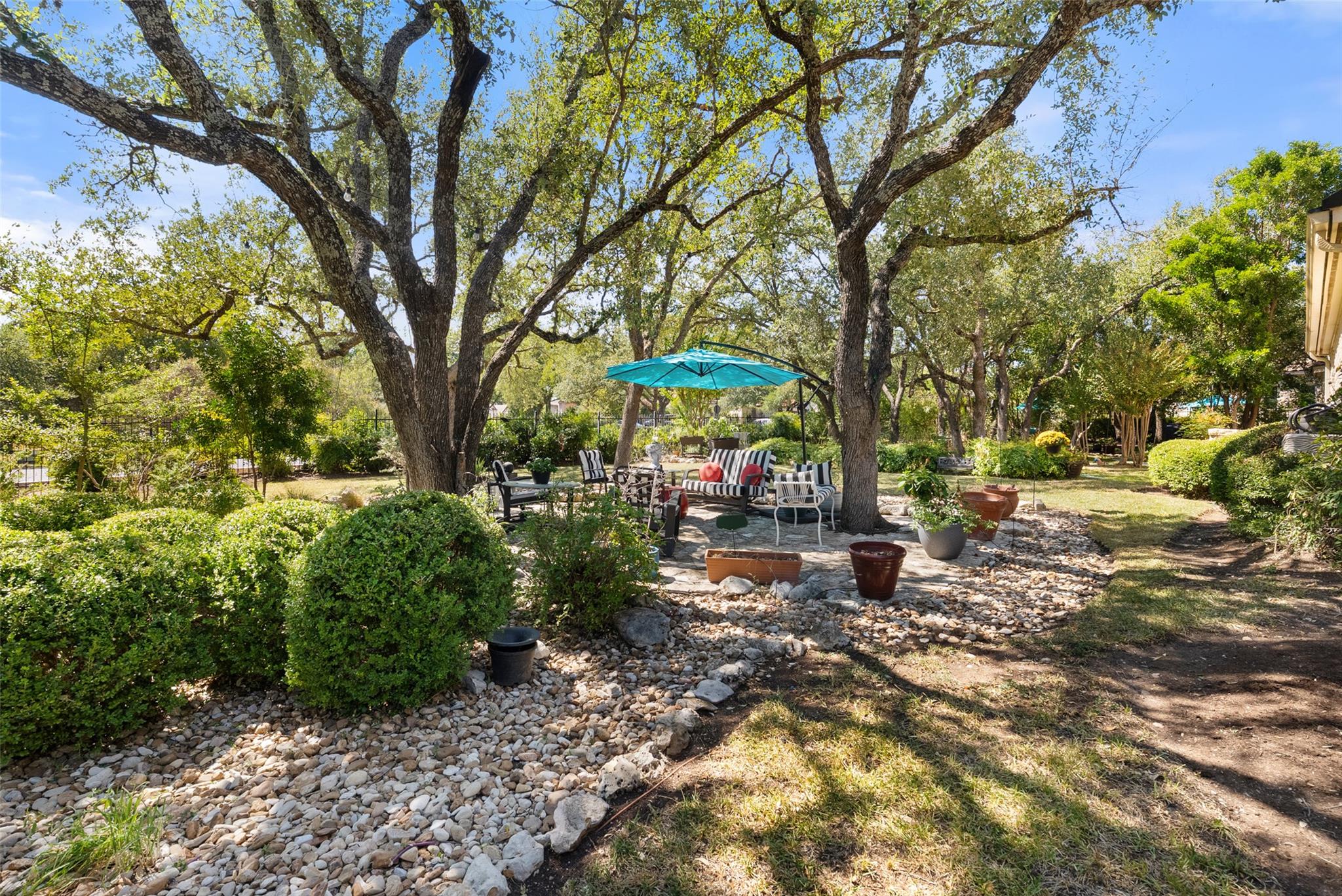 3 Grapewood CT