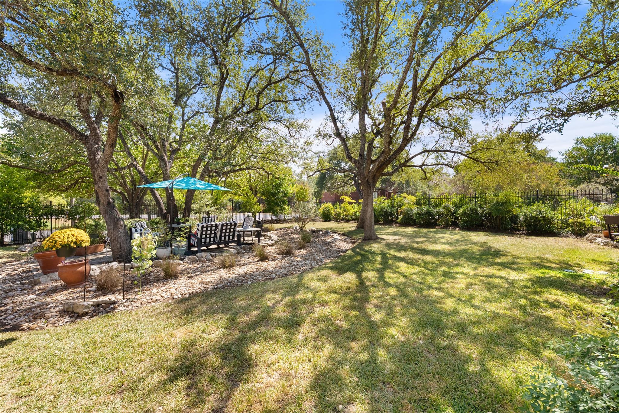 3 Grapewood CT