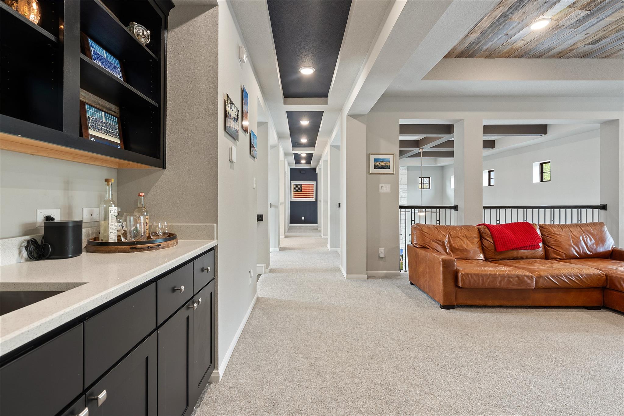 105 Bisset CT