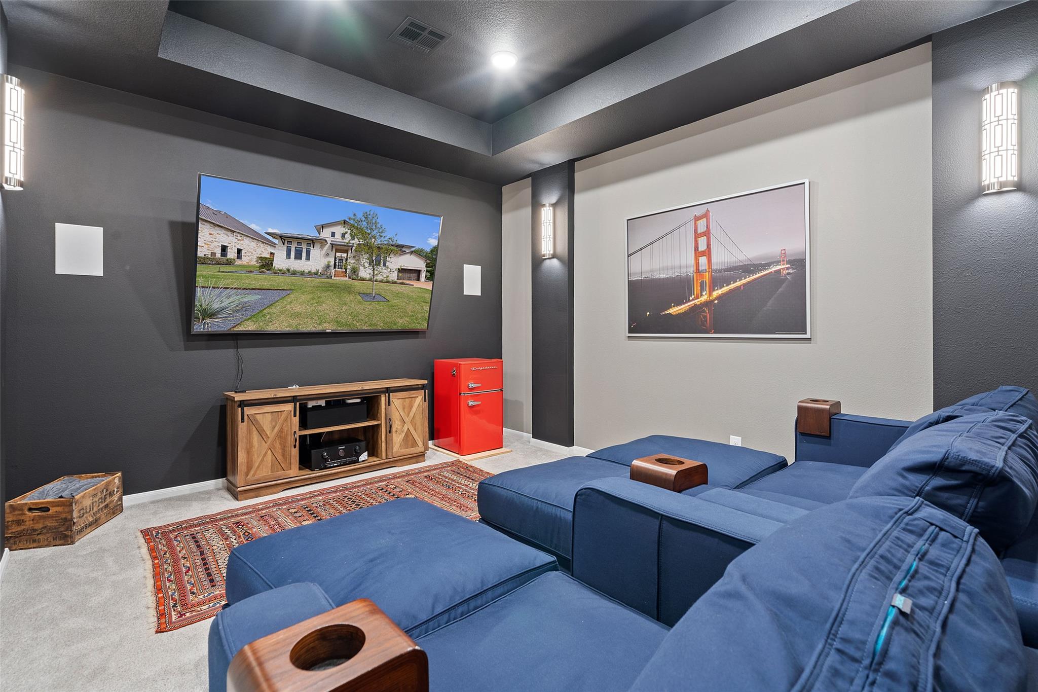 105 Bisset CT