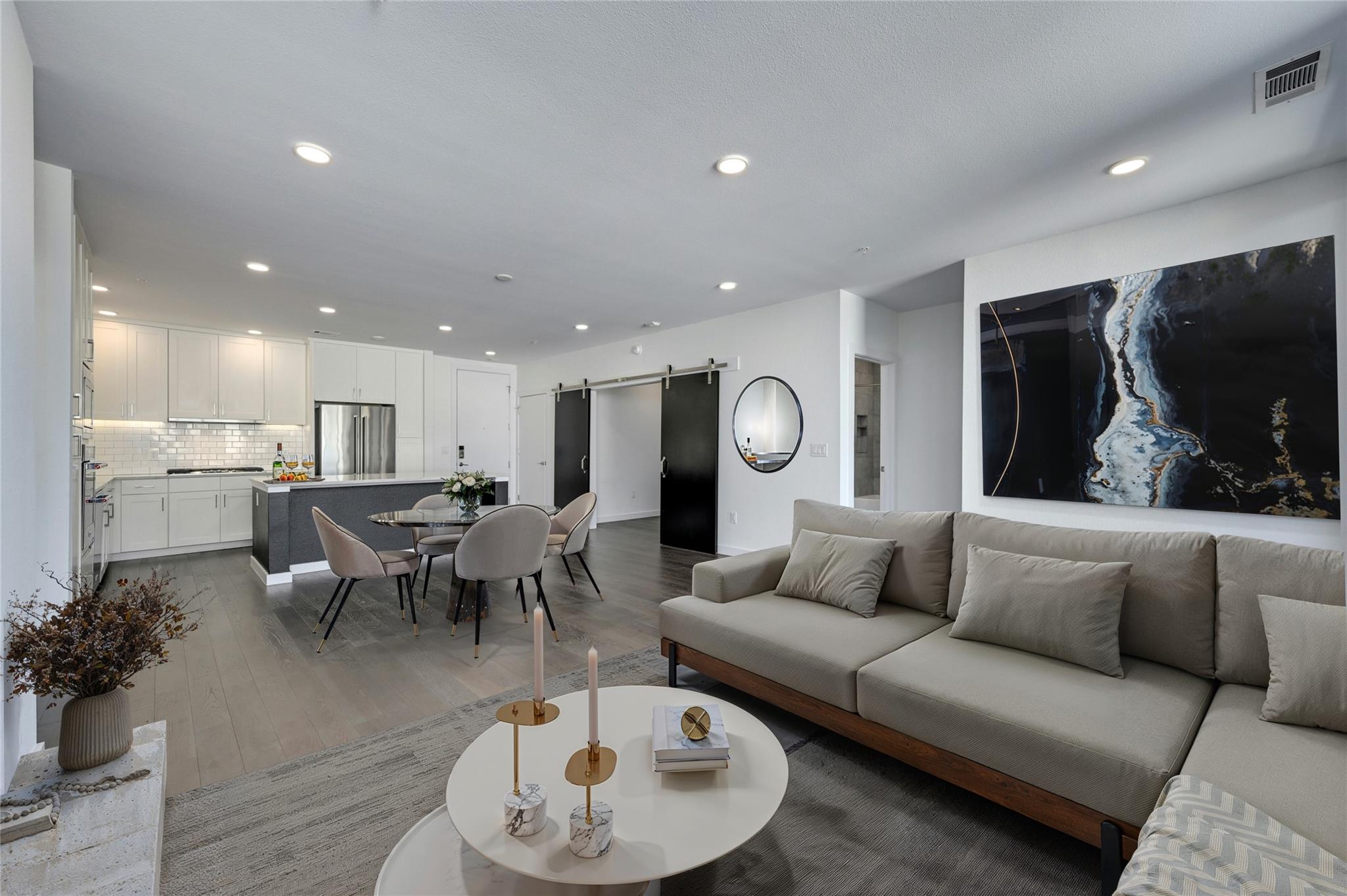 900 S 1st ST # 403
