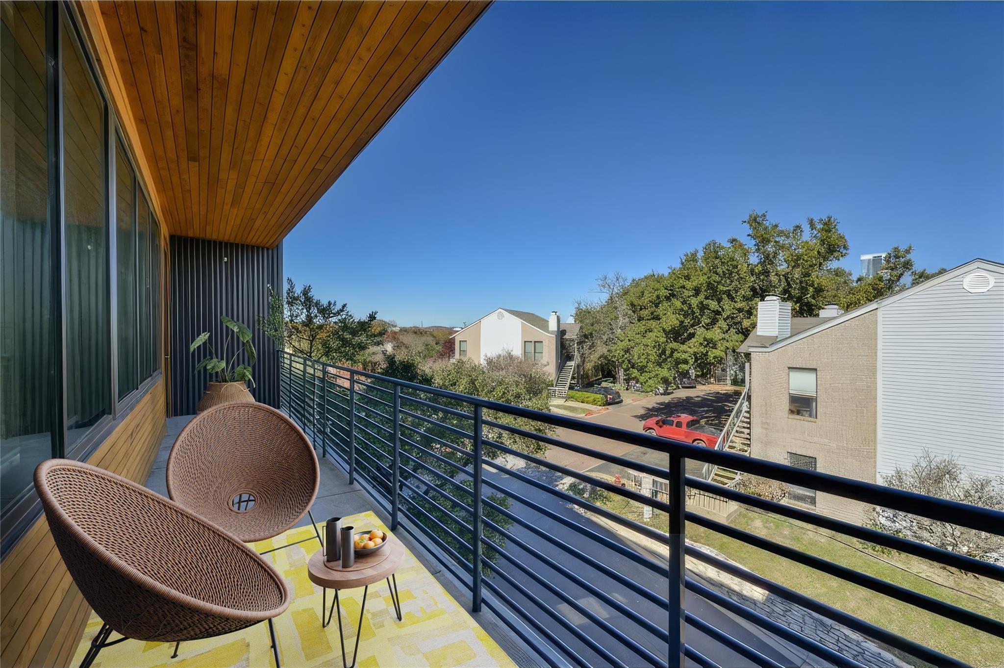 900 S 1st ST # 403