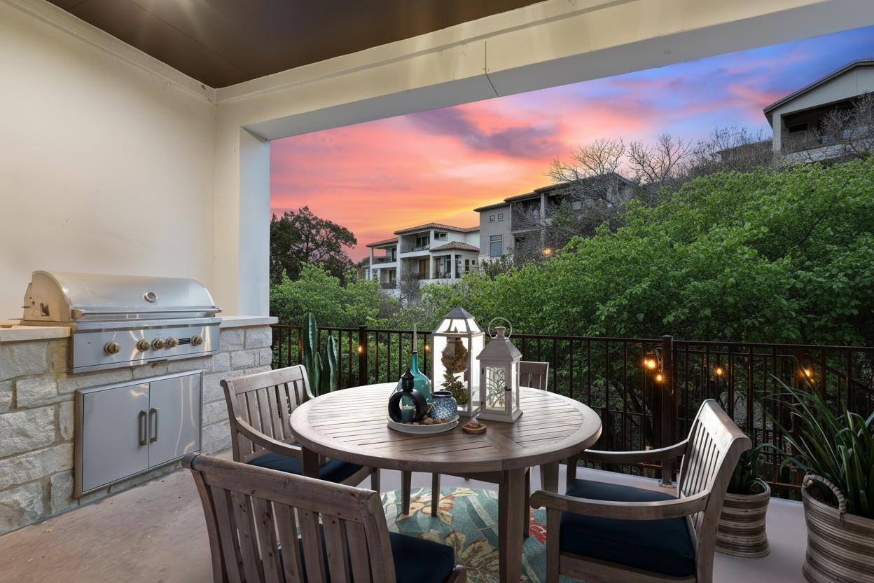 107 Cascading Waters PL