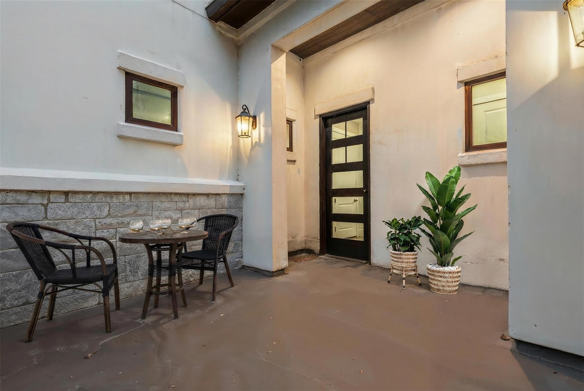 107 Cascading Waters PL