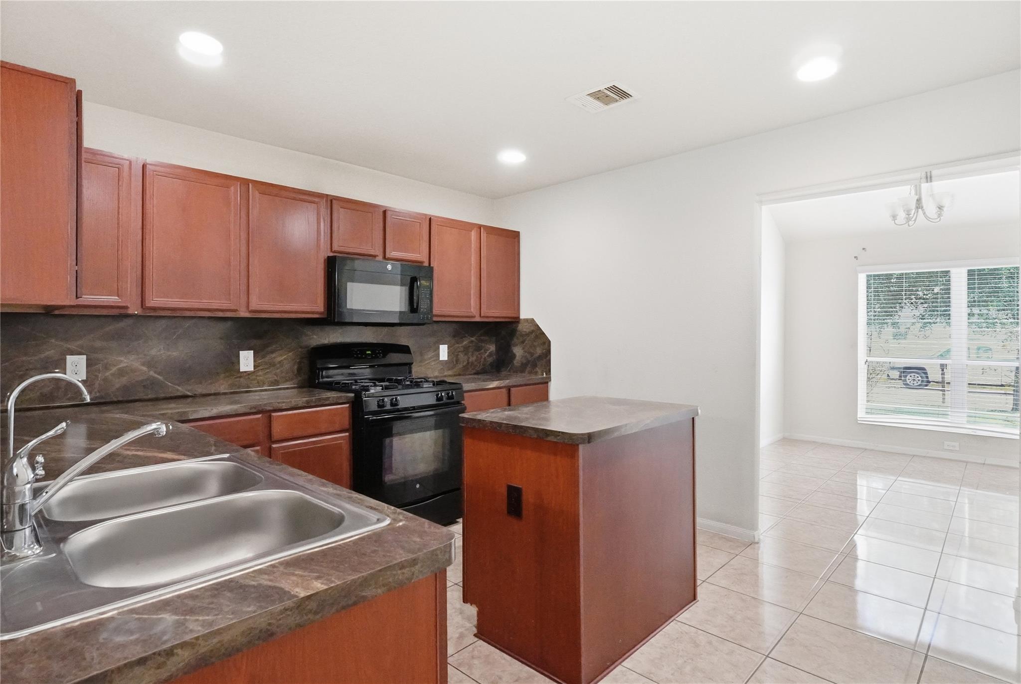 12530 Greencanyon Dr