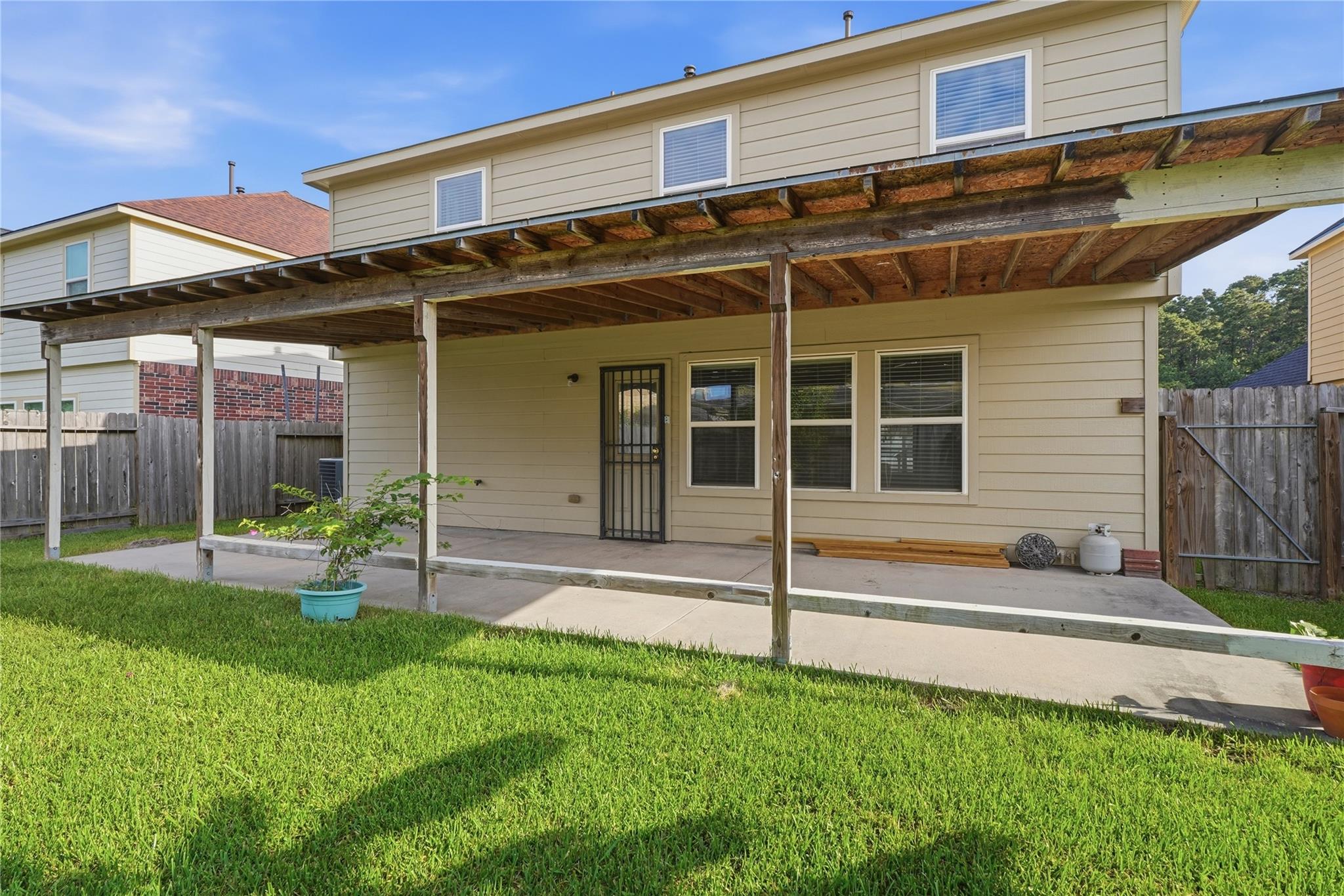 12530 Greencanyon Dr