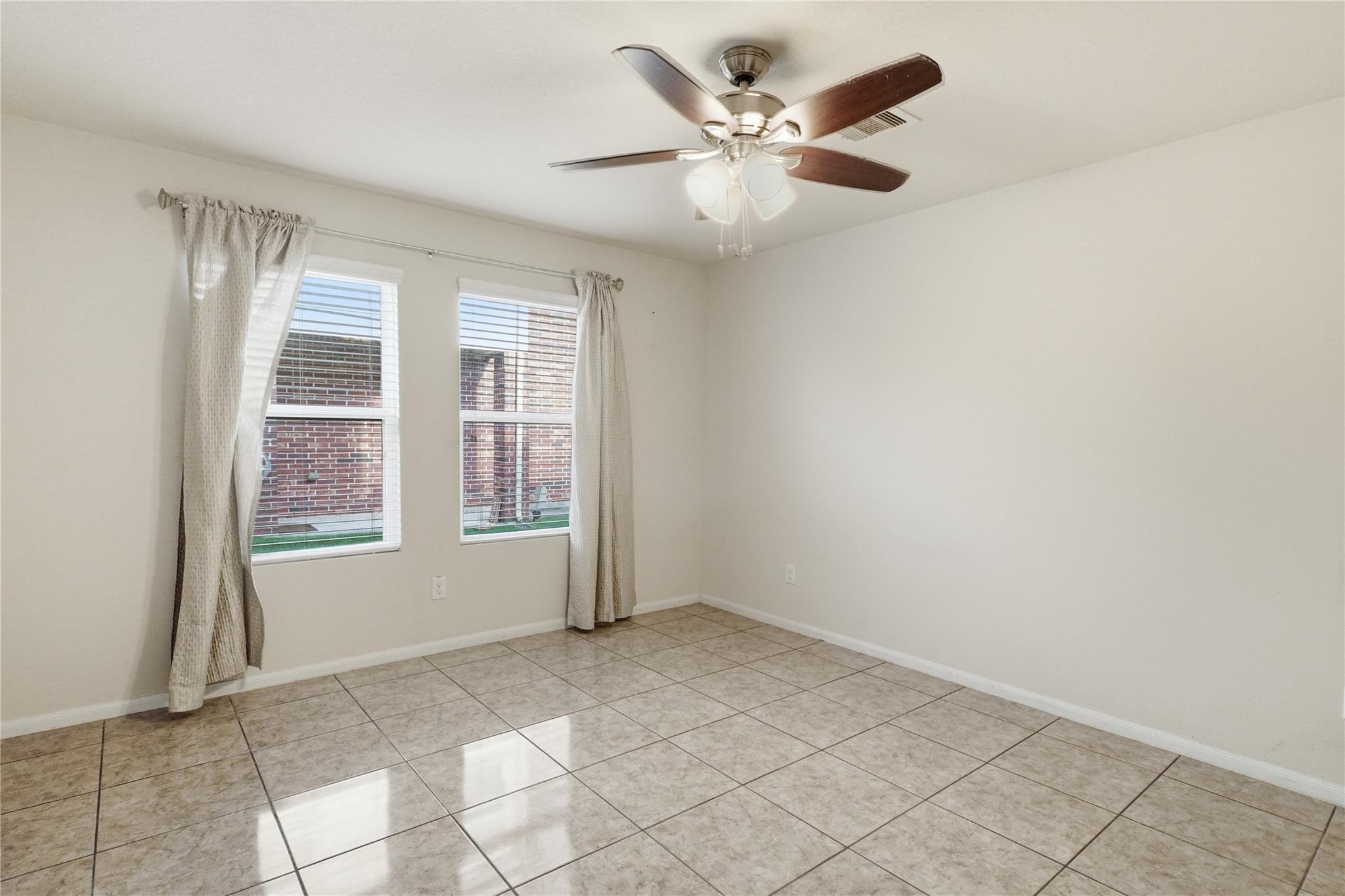 12530 Greencanyon Dr