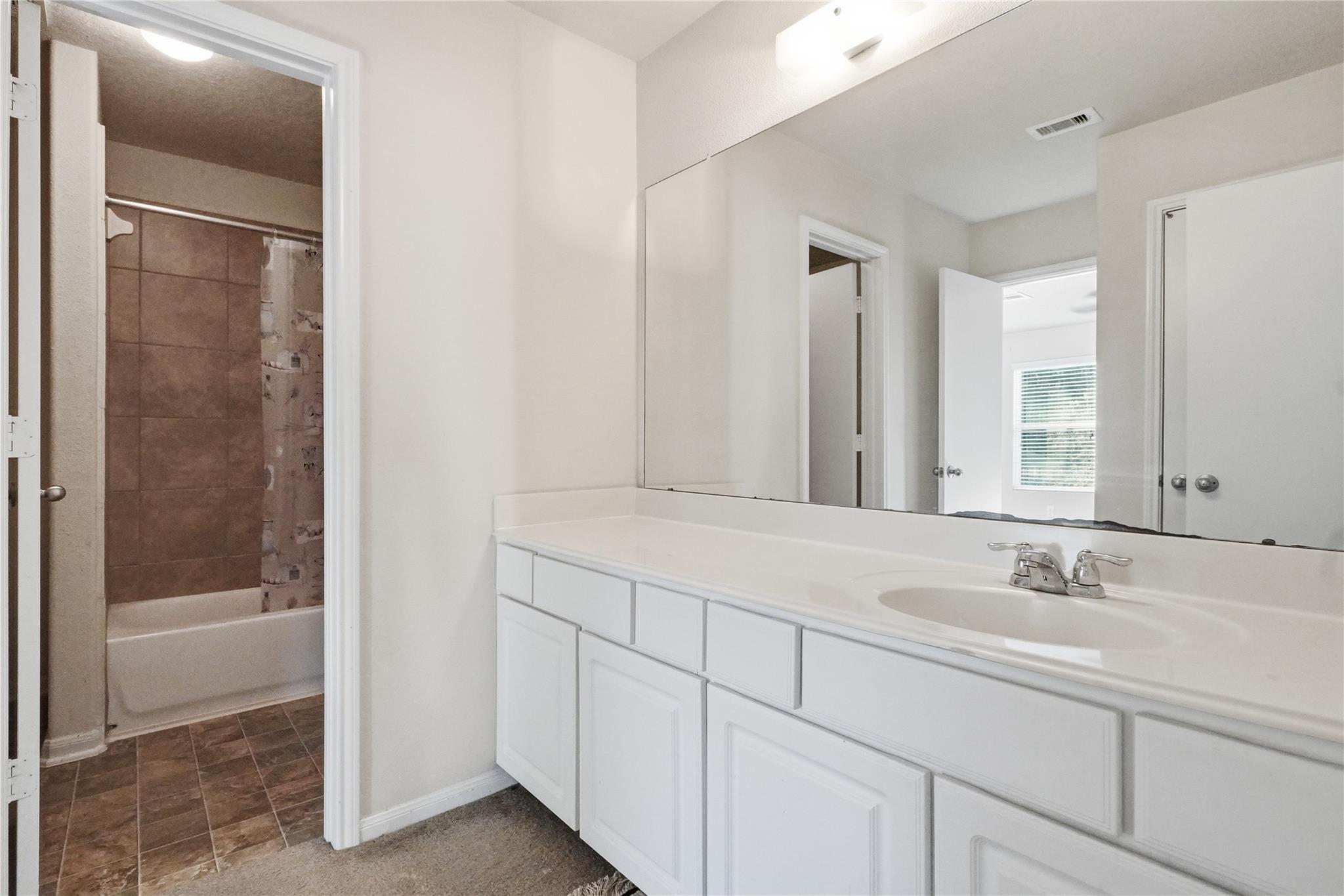 12530 Greencanyon Dr