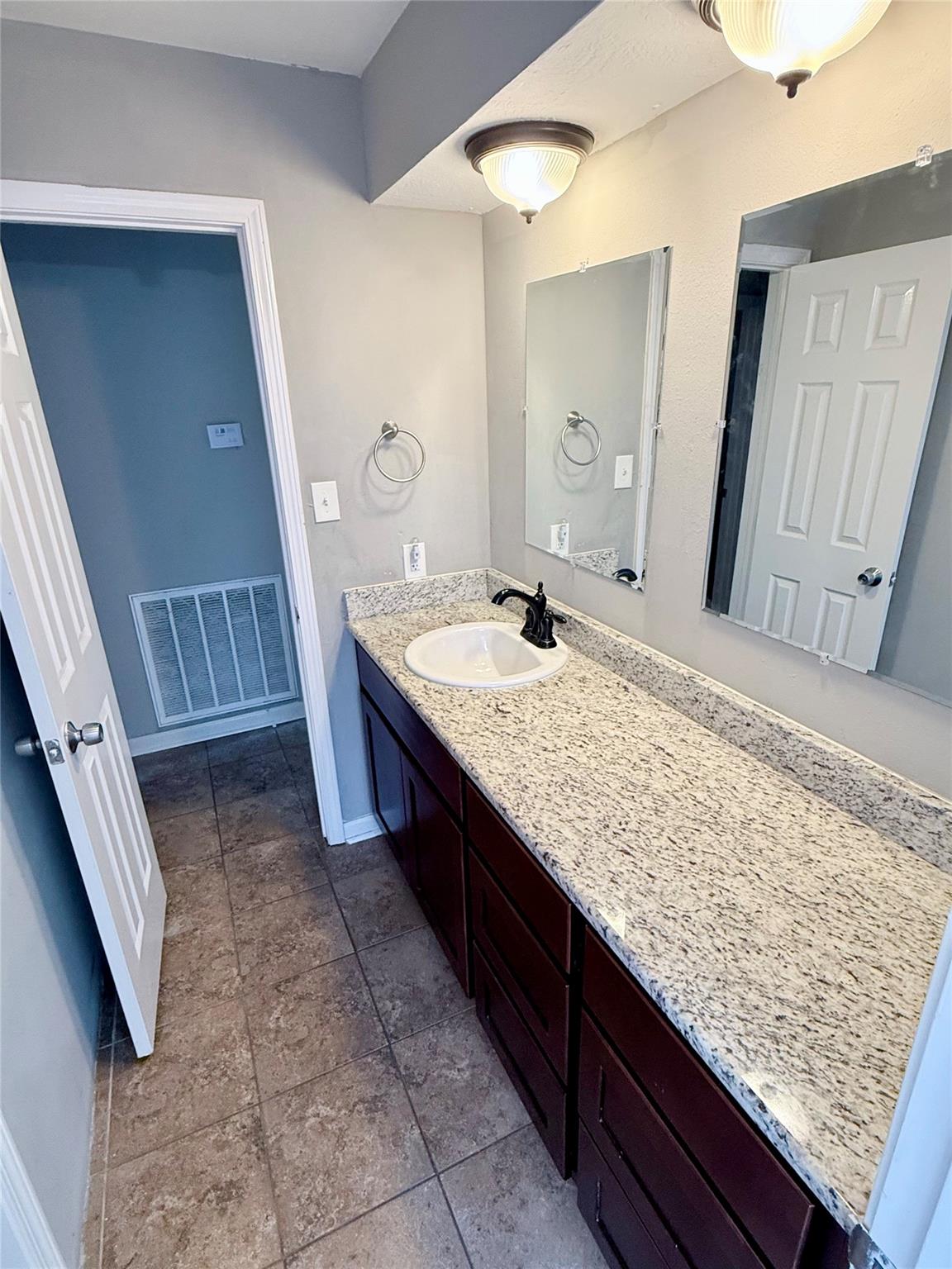 15914 Mill Hollow Drive