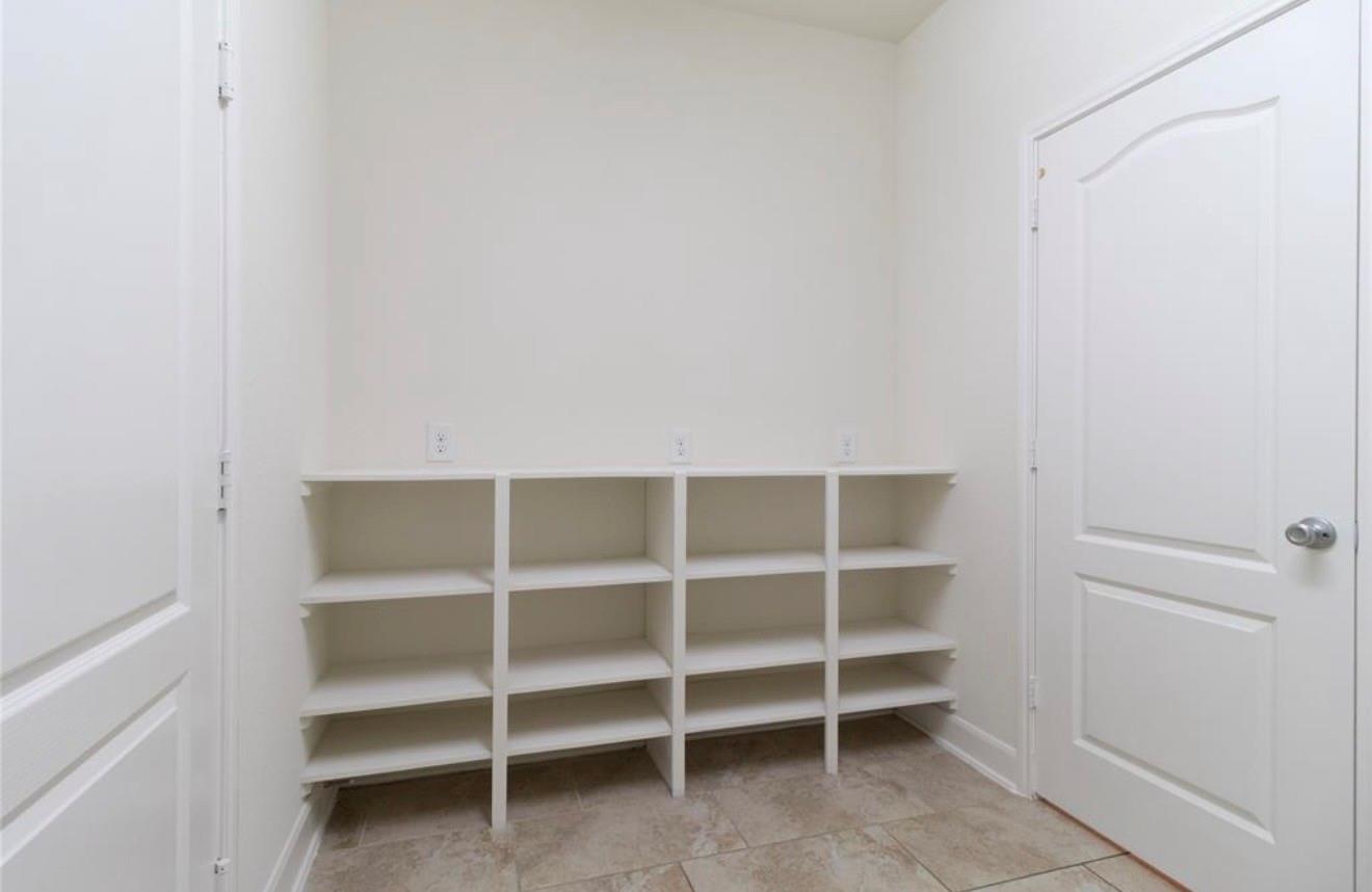 20623 Pioneer Oak Ln