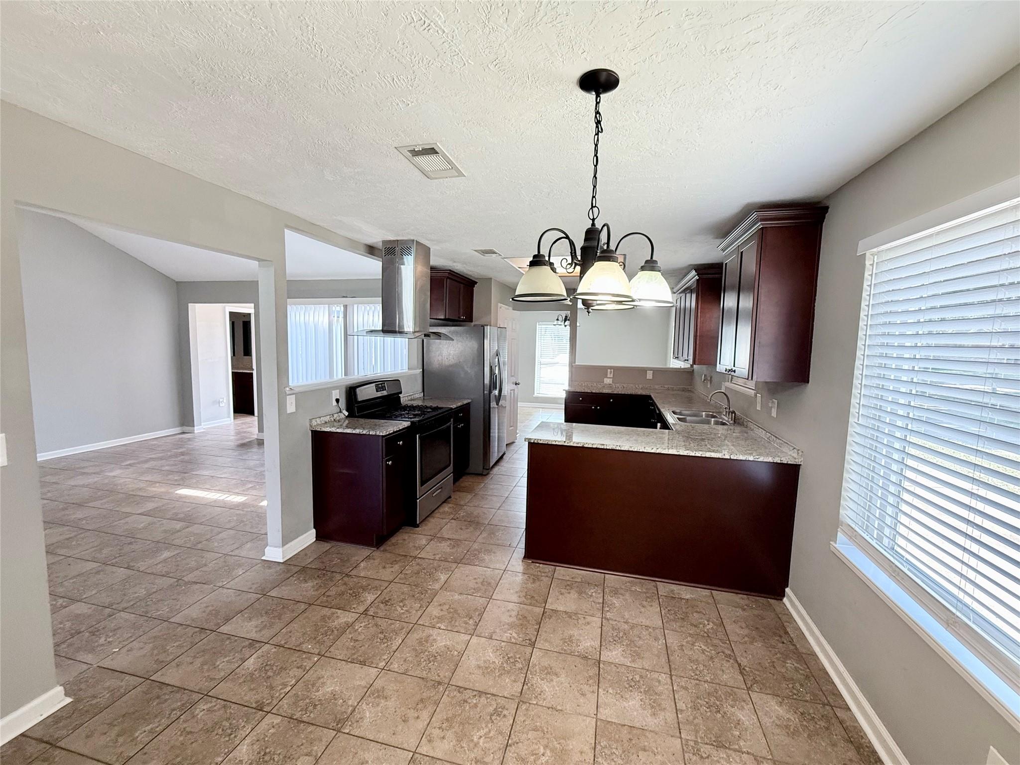 15914 Mill Hollow Drive