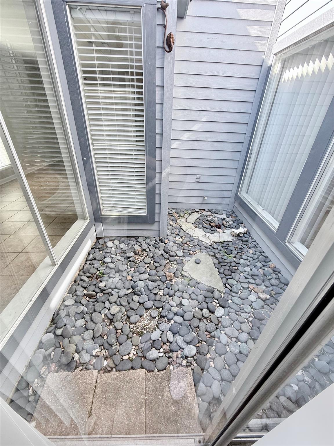 15914 Mill Hollow Drive