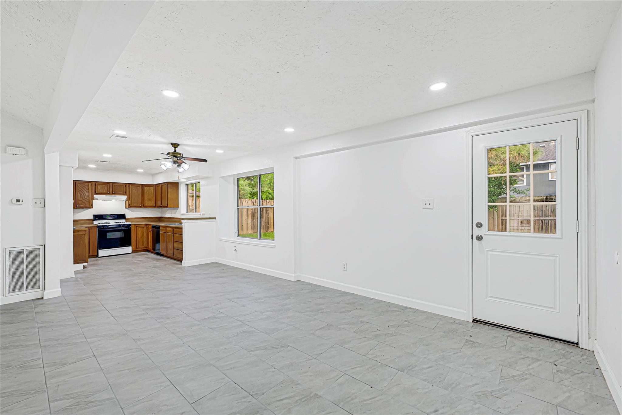 20026 Faye Oaks Drive