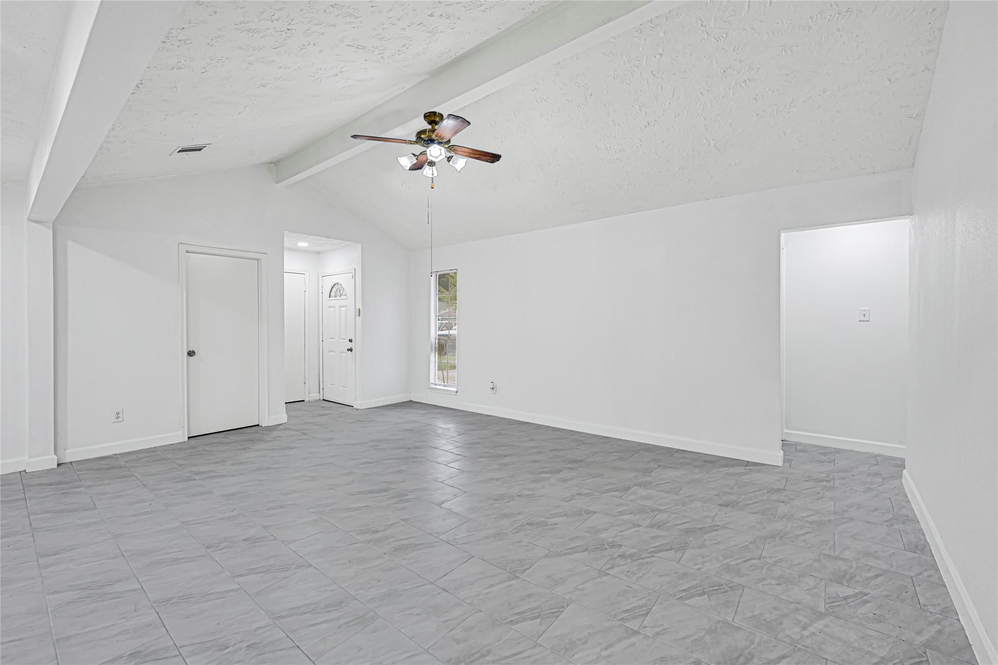 20026 Faye Oaks Drive