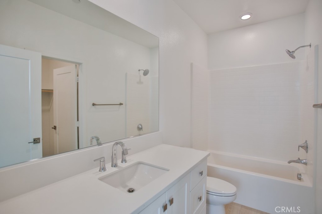 1878 S Westside Drive 44