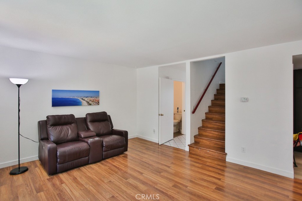 8458 Evergreen