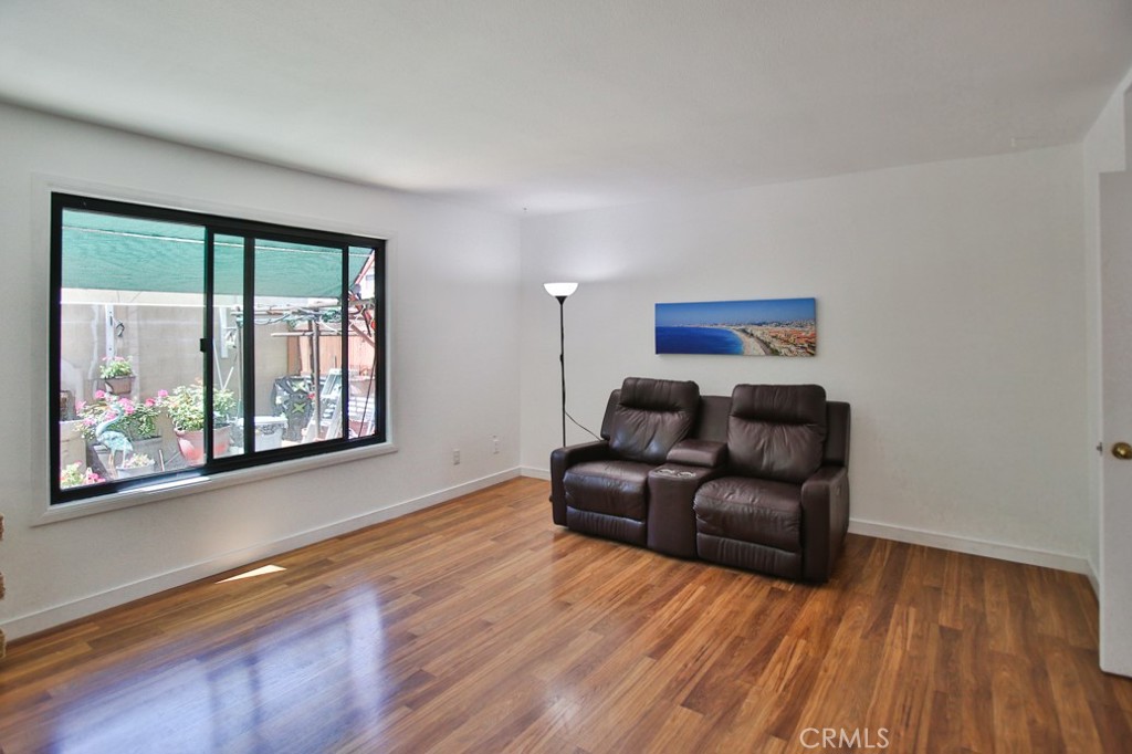 8458 Evergreen