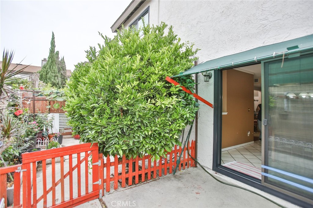 8458 Evergreen