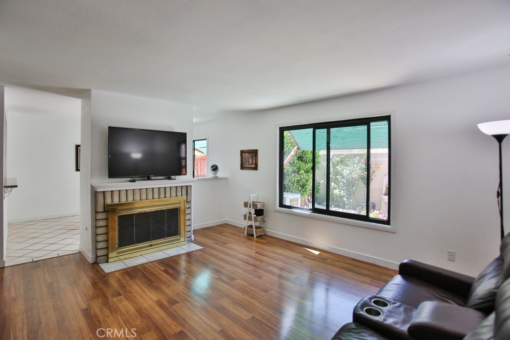 8458 Evergreen