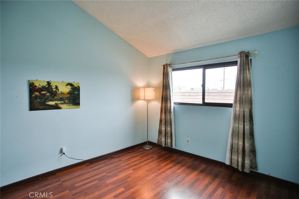 8458 Evergreen