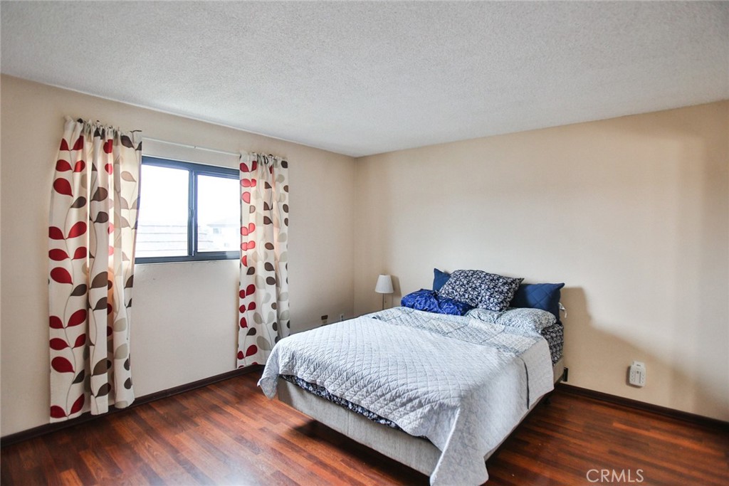 8458 Evergreen