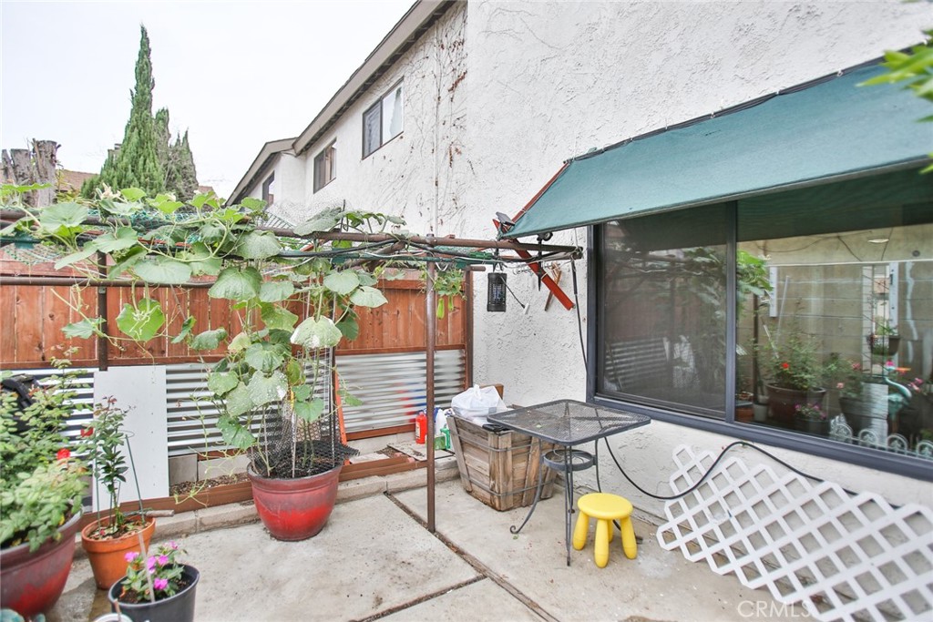 8458 Evergreen