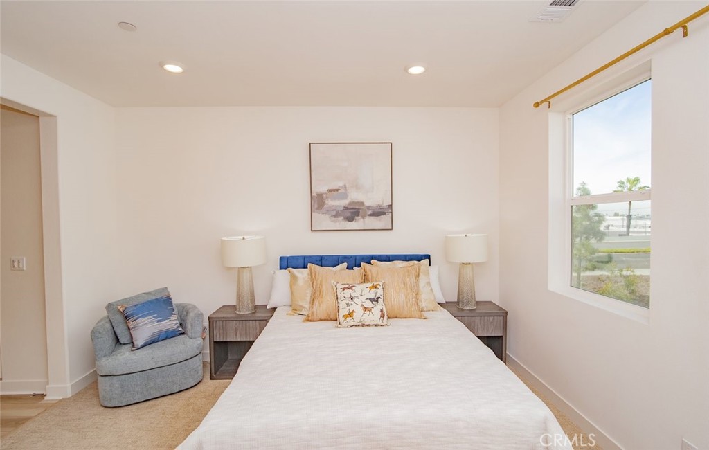 1673 W. Lincoln Avenue 102