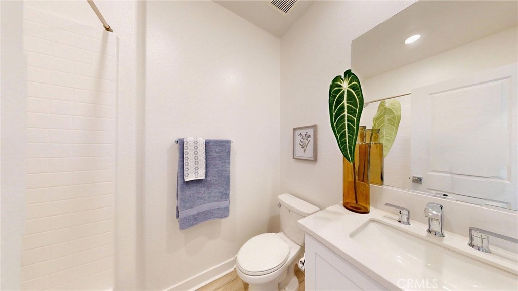1673 W. Lincoln Avenue 102