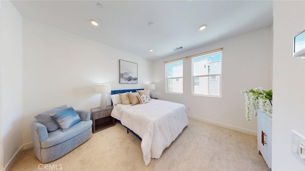 1673 W. Lincoln Avenue 102